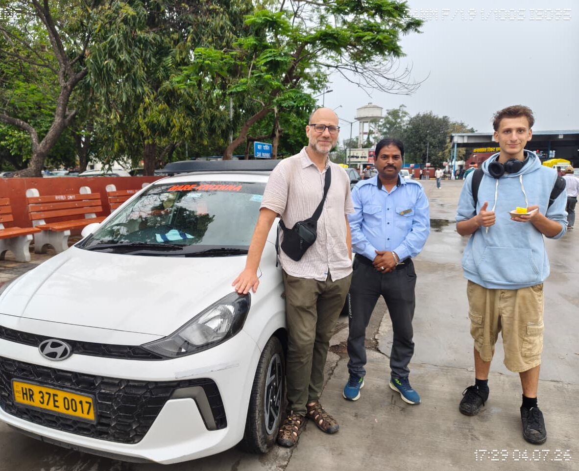 hare rama hare krishna revie